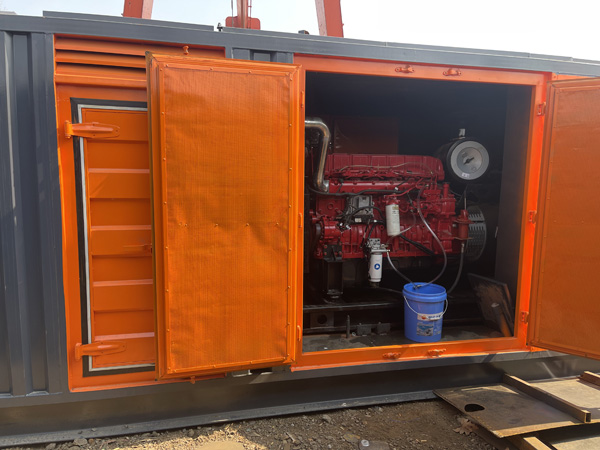 爱辉哪些因素会影响 200KW 柴油发电机的燃油消耗率？